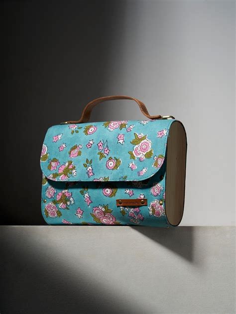 Handbags : Buy Designer Leather Handbags & Sling Bags Online - The Loom