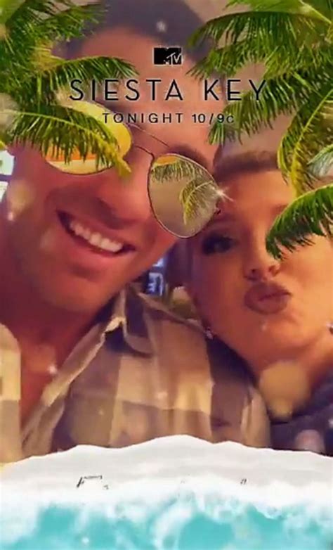 Siesta Key Cast Celebrates MTV Premiere amid Threats, Shark-Dragging ...