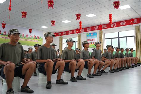 广东潮州小孩叛逆期全封闭学校 军事化管理学校