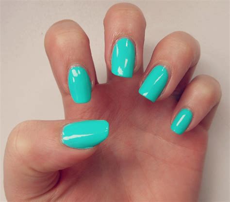 nail polish different colors one hand