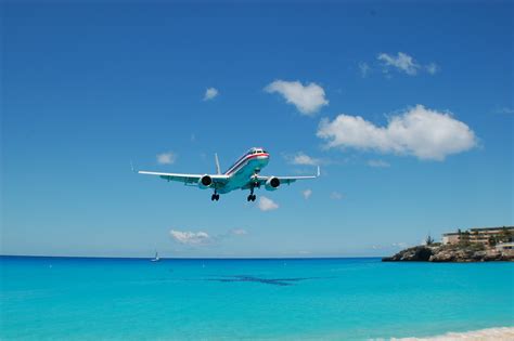 Airplane Landing Wallpapers - Wallpaper Cave