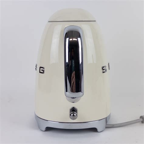 SMEG Retro Electric Tea Kettle