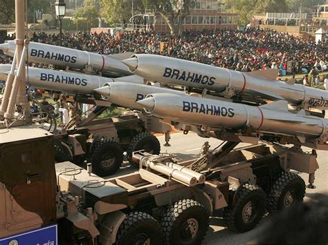 菲律宾宣布采购印度“布拉莫斯”导弹 印度第二天连射两发秀战力