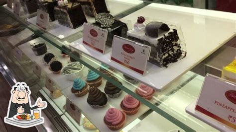 Menu at patisserie Uno, Virar