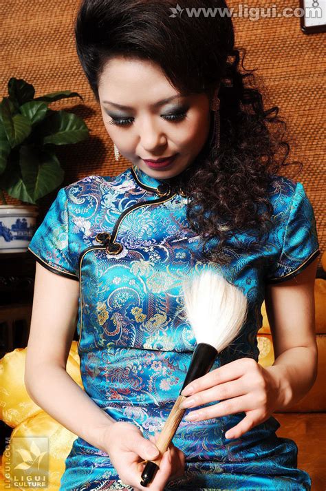 Model Bingqing "The Struggle of Young Oriental Women" [丽柜美束LiGui] Silk ...