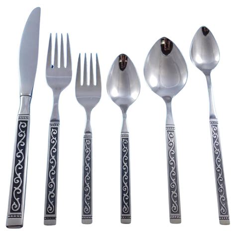 Spanish Court by Oneida Stainless Steel Flatware Set for 12 Service 96 ...