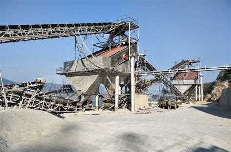 石料生产线的砂石质量如何提高？_新乡中誉鼎力矿山设备有限公司