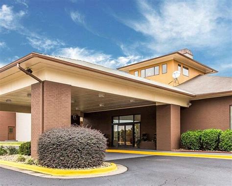 QUALITY SUITES CONVENTION CENTER (Hickory) - Hotel Reviews, Photos ...