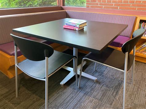 Lake Geneva Public Library - Library Furniture International
