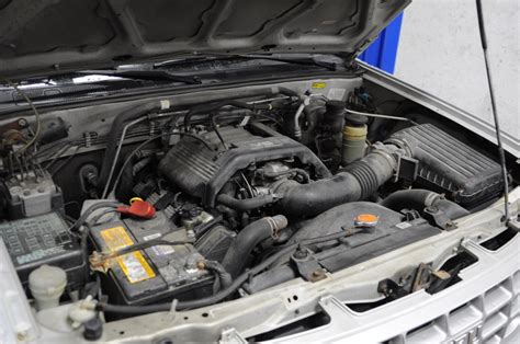 Image result for 93 Isuzu Pickup O2 Sensor Location