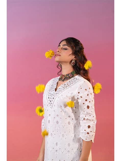 White Schiffli Embroidered Kurta with Pant – Heeposh