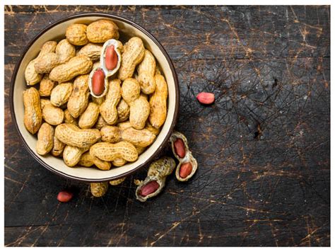 Health Benefits of Groundnuts: Here’s why a handful of groundnuts a day ...