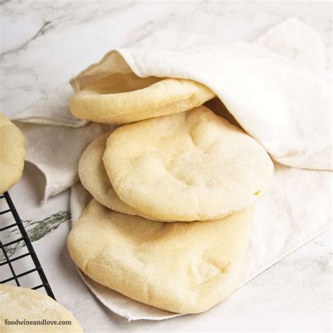 Homemade Mini Pita Bread Recipe - Food Wine and Love