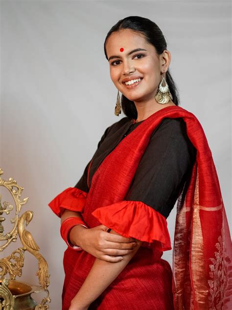 BLACK RED DURGA EMBROIDERY BLOUSE – thesaffronsaga