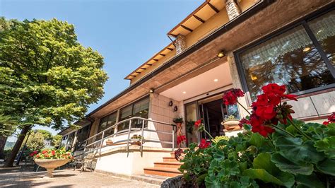 VEGA HOTEL (Ponte Valleceppi) - Hotel Reviews, Photos, Rate Comparison ...