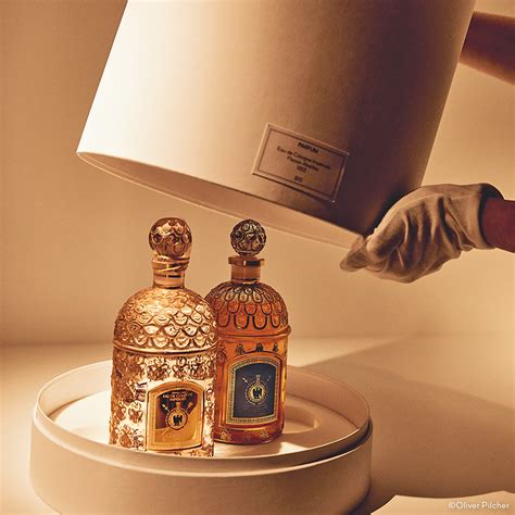 Livre d'art . Guerlain : Une Icône Impériale . GUERLAIN ⋅ GUERLAIN