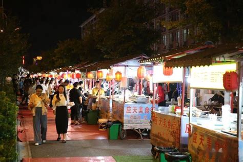 109家门店及286个摊位！商丘这条烟火气十足的美食街你去过吗？_李真勇