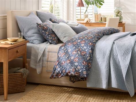 Returns and Exchanges | Garnet Hill