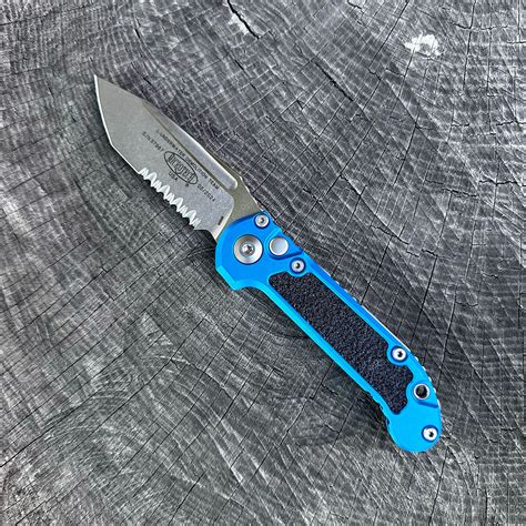 Microtech LUDT T/E Gen III Blue Stonewash Serrated 1136-11BL | American ...