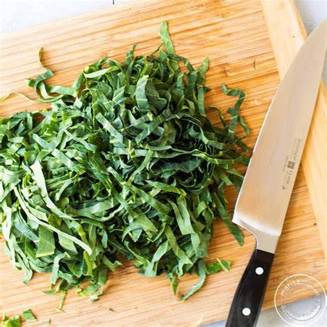 How to Cut Collard Greens - Marisa Moore Nutrition