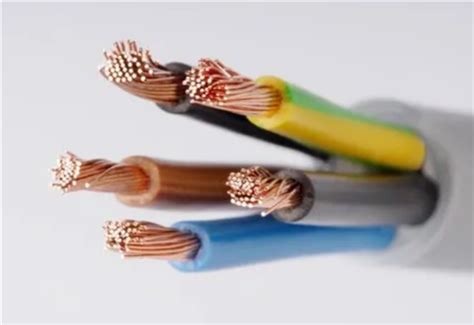 1平方铜电缆线能够承担多大的功率?