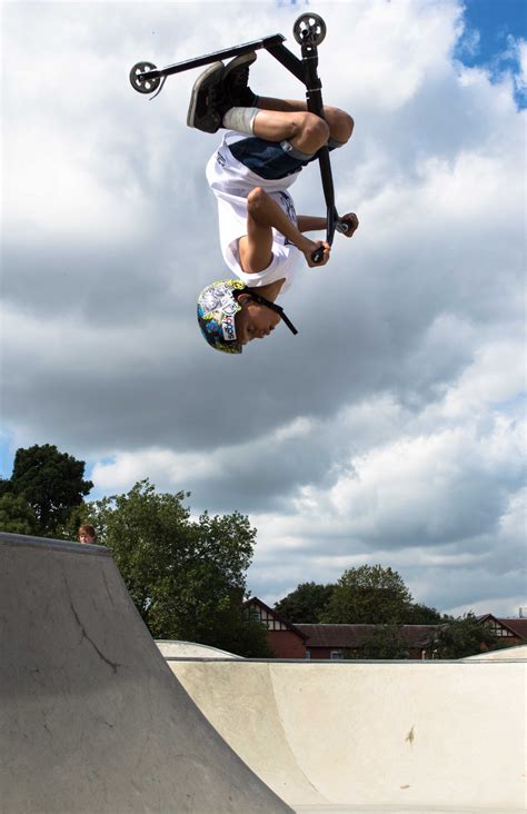 Soly with a flair Triumph Motorcycles, Stunt Scooter Tricks, Skater ...