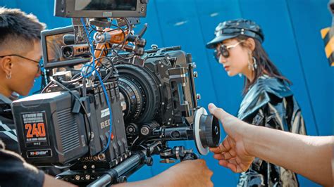 Are One-Take Movies Really Filmed in One Shot? Let's find out