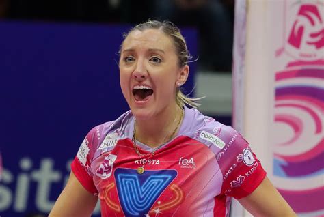 Olympic champs and MVPs Zhu and Larson quickly find rhythm in Italy