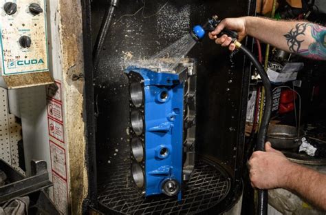 How to Clean Engine Block 的图像结果