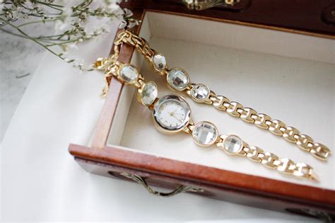 [Christian Benet] Crystal watch & bracelet set