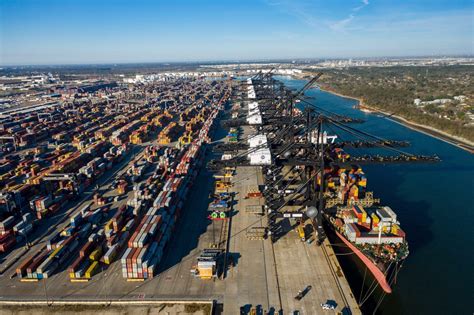Port Houston Reports Record March Container Volumes as Trade War Clouds Loom