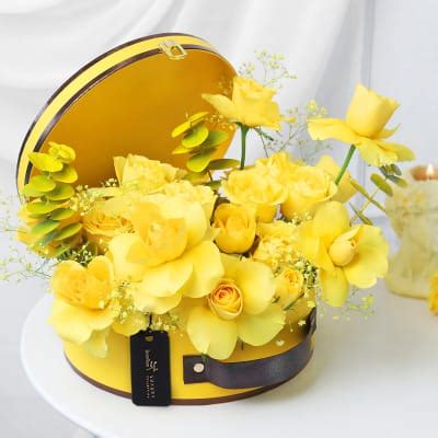 Floral Colada: Order Flowers Online | Interflora India