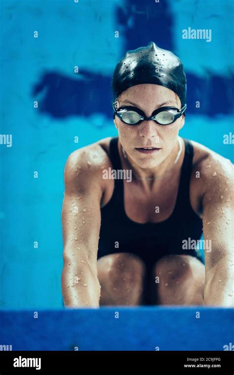 Swimmer Starting Block 的图像结果