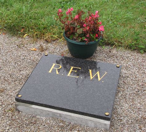 Robert Wright and Kenneth Moore: An Incredible D-Day Story - HubPages