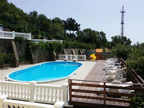 VILLA AQUA VITA (Alupka) - Hotel Reviews & Photos - Tripadvisor