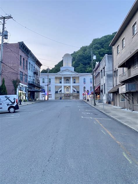 Meigs County Courthouse, 2nd Street and Court Street, Pome… | Flickr