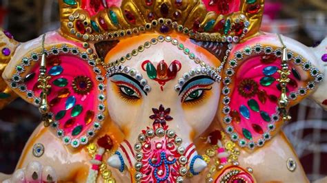 Ganesh Chaturthi festival begins on low-key note, Covid-19 dampens spirit