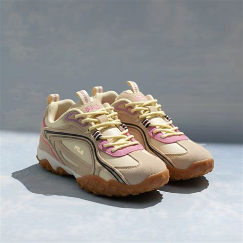 Shop New Arrivals in Shoes & Clothing for Men and Women – Fila India