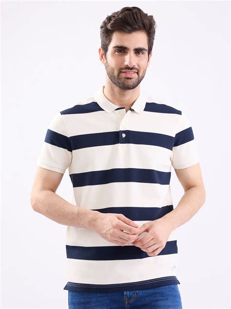 Men Navy Blue Slim Fit Casual T-Shirt