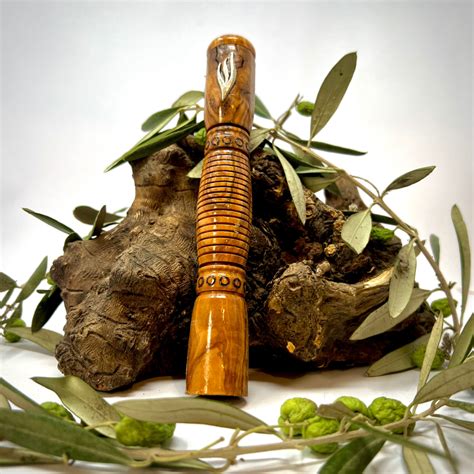 גד בית מזוזה גדול מעץ זית ⁩⁩מגולף - שרף - Saraf