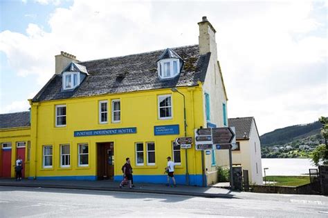 PORTREE INDEPENDENT HOSTEL (Isle of Skye) - Hostel Reviews, Photos ...
