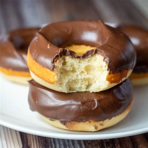 Chocolate Frosted Baked Donuts: Easy Homemade Doughnuts