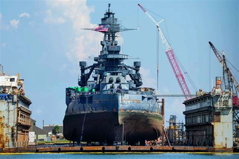 USS Texas (BB-35) in floating dry dock at Galveston, Texas, 4 September ...