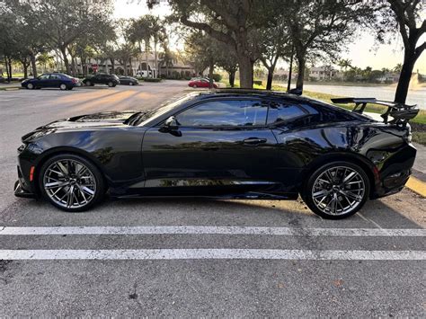 Man Buys New 2023 Camaro ZL1, Sells 2,000 Miles Later for 2024 Mustang Dark Horse Money ...