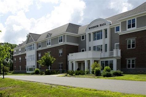 Southern New Hampshire University: Rankings, Fees, Courses, Admission ...