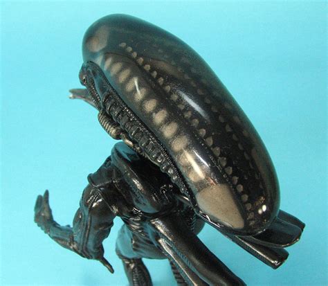 Alien Creature Figure 的图像结果