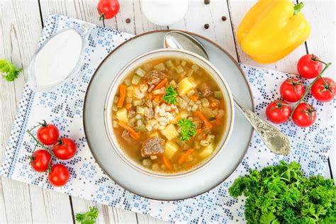 Рассольник с томатной пастой и перловкой рецепт с фото пошагово - 1000.menu