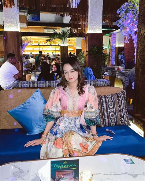 Lucy In The Sky Medan Lokasi Foto Dan Harga Menu Terbaru - Wisata Milenial