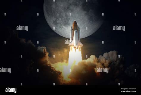 Space Shuttle Explorer NASA 的图像结果