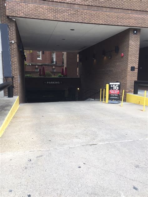 11 Dupont Circle Nw Parking | Find and Book Parking near Washington DC ...